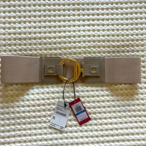 NWT Vince Camuto Belt M/L